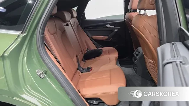 Audi Q5 (FY) 2022 Зеленый из Кореи, фото 3