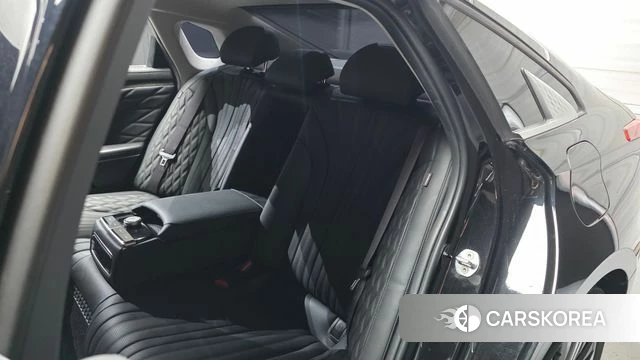 Kia K8 Hybrid 2022 Черный из Кореи, фото 3