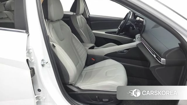 Hyundai Avante (CN7) 2022 Белый из Кореи, фото 3