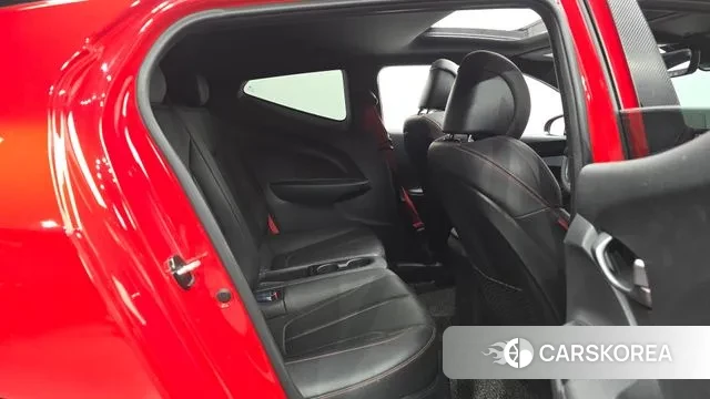 Hyundai Veloster (JS) 2018 Красный из Кореи, фото 3