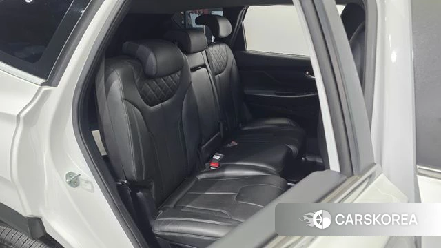 Hyundai The New Santa Fe 2022 Белый из Кореи, фото 3