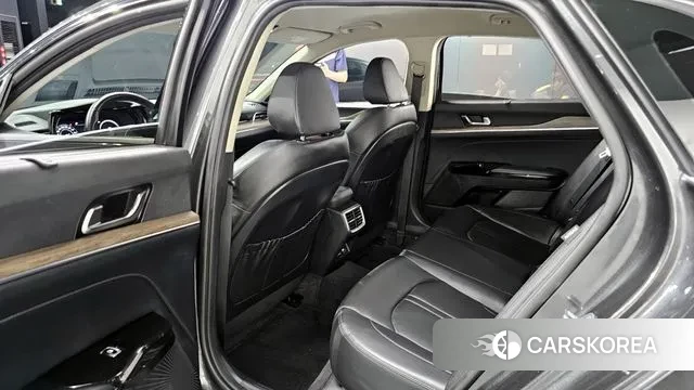 Kia K5 3rd generation 2023 Серый из Кореи, фото 3