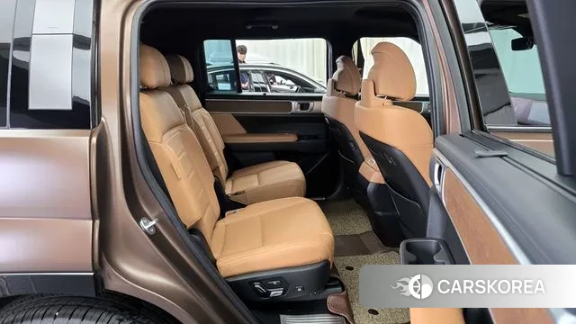 Hyundai Santa Fe (MX5) 2023 Коричневый из Кореи, фото 3