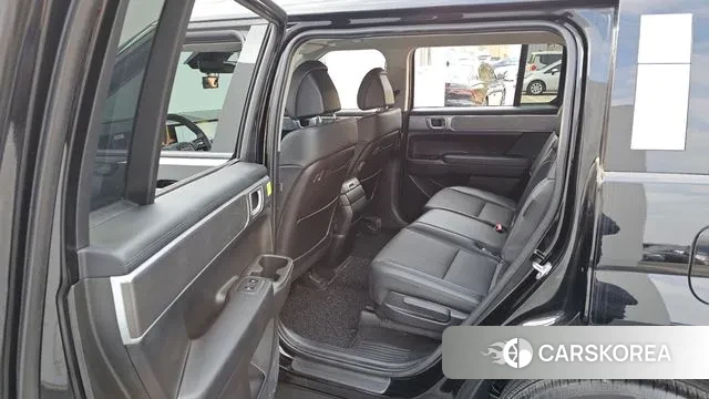 Hyundai Santa Fe (MX5) 2024 Черный из Кореи, фото 3