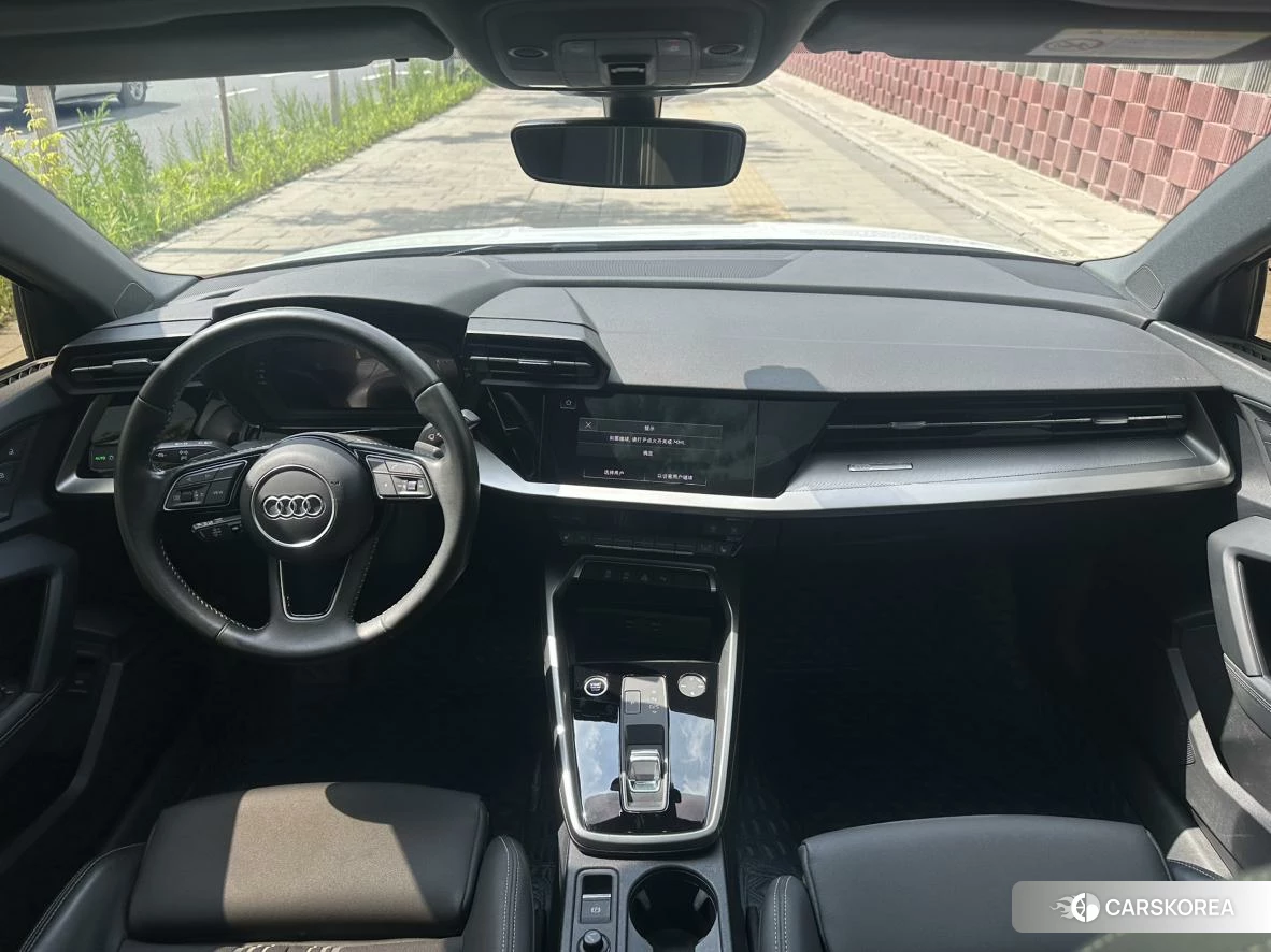 Audi A3 2021 Белый из Китая, фото 3