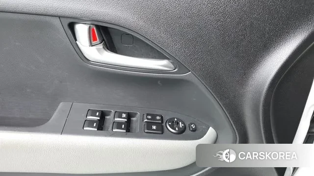 Kia The New Kia Ray 2024 Белый из Кореи, фото 3