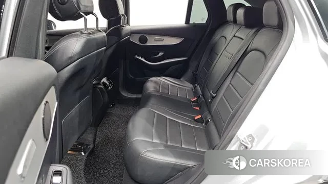 Mercedes-Benz GLC-Class X253 2018 Серебряный из Кореи, фото 3