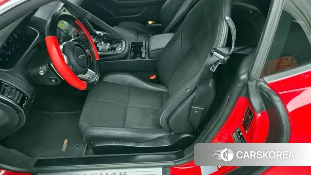 Jaguar F-TYPE 2021 Красный из Кореи, фото 3