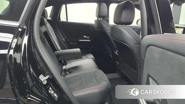 Mercedes-Benz GLA - Class H247 2025 Черный из Кореи, фото 3