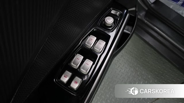 Ssangyong Tivoli Air 2018 Серый из Кореи, фото 3