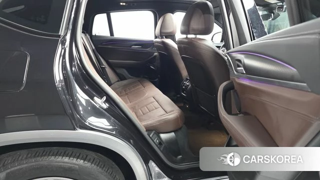 BMW X4 (G02) 2021 Черный из Кореи, фото 3