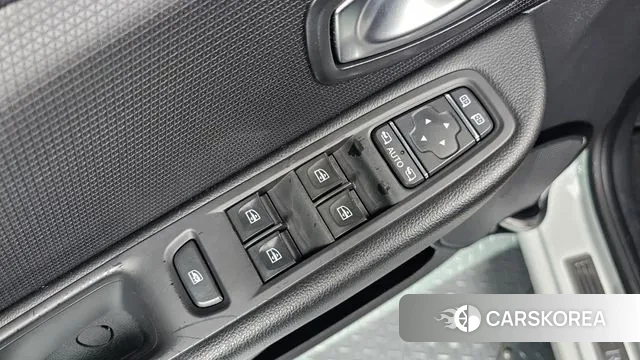 Renault Korea (Samsung) Clio 2018 Белый из Кореи, фото 3