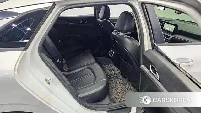 Kia K5 3rd generation 2021 Белый из Кореи, фото 3