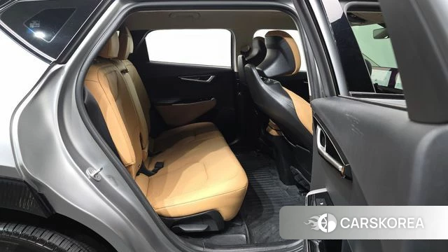 Kia EV6 2022 Серебристо-серый из Кореи, фото 3