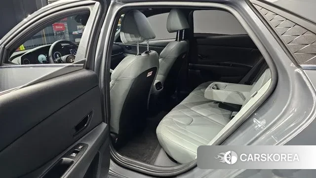 Hyundai The New Avante (CN7) 2023 Серый из Кореи, фото 3