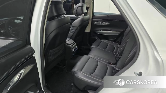 Genesis GV70 2023 Белый из Кореи, фото 3
