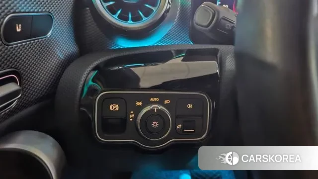 Mercedes-Benz A-Class W177 2021 Белый из Кореи, фото 3