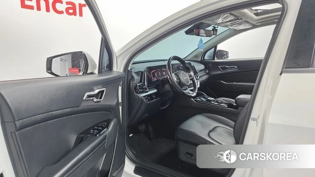 Kia Sportage 5th Generation 2022 Белый из Кореи, фото 3