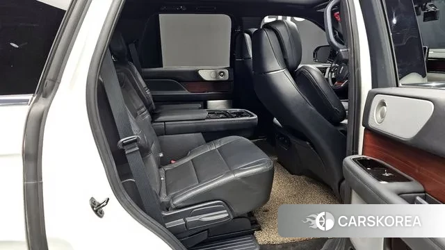 Lincoln Navigator 4th generation 2022 Белый из Кореи, фото 3