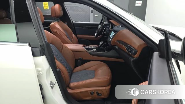 Maserati Levante 2019 Белый из Кореи, фото 3