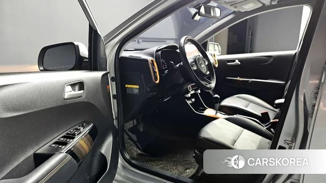 Kia Morning Urban (JA) 2021 Серебряный из Кореи, фото 3