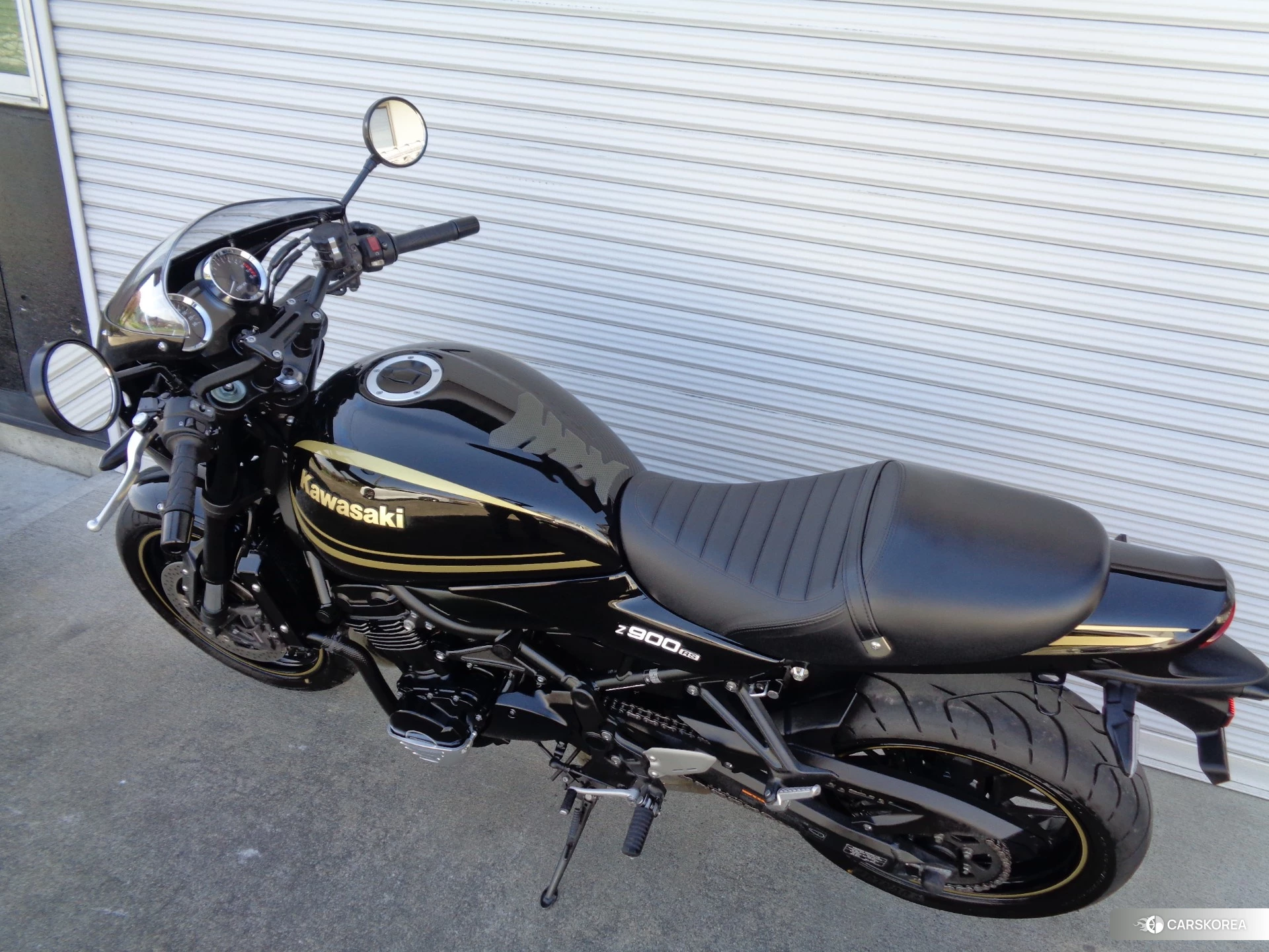 Kawasaki Z900RS CAFE 2022 из Японии
