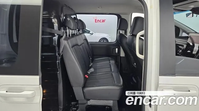 Hyundai Staria 2022 Белый из Кореи, фото 3