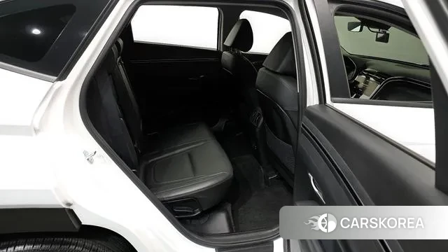 Hyundai Tucson (NX4) 2023 Белый из Кореи, фото 3