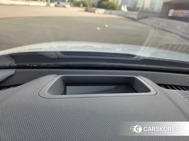 Kia Di Ol Nu Niro 2024 Белый из Кореи, фото 3