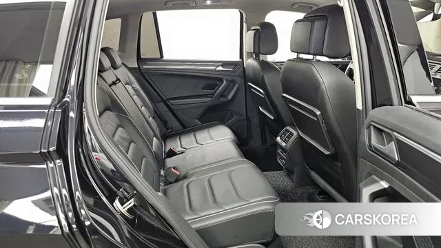 Volkswagen Tiguan second Generation 2020 Черный из Кореи, фото 3