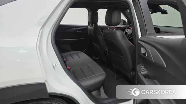 Chevrolet (GM Daewoo) The New Trail Blazer 2024 Белый из Кореи, фото 3