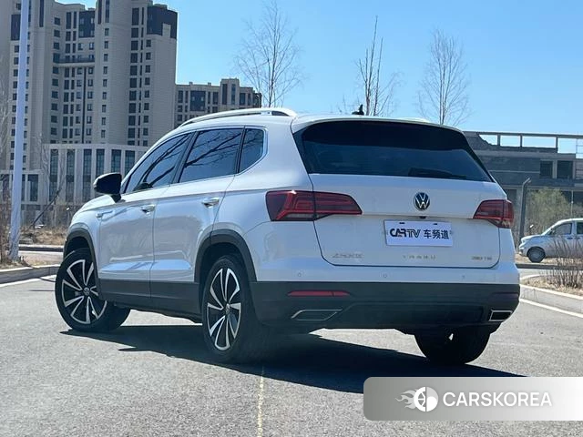 Volkswagen Tuyue 2022 Белый из Китая, фото 3