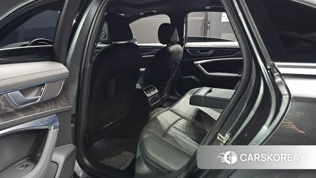 Audi A6 (C8) 2021 Серый из Кореи, фото 3