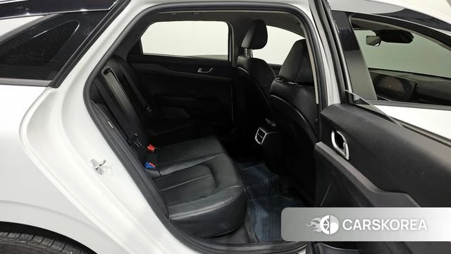 Kia The New K5 3rd generation 2024 Белый из Кореи, фото 3