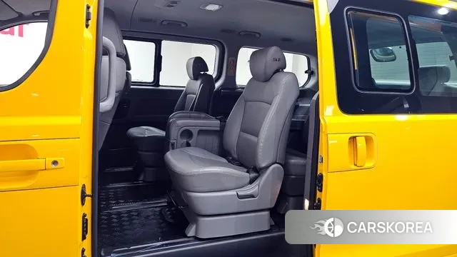 Hyundai The New Grand Starex 2019 Желтый из Кореи, фото 3