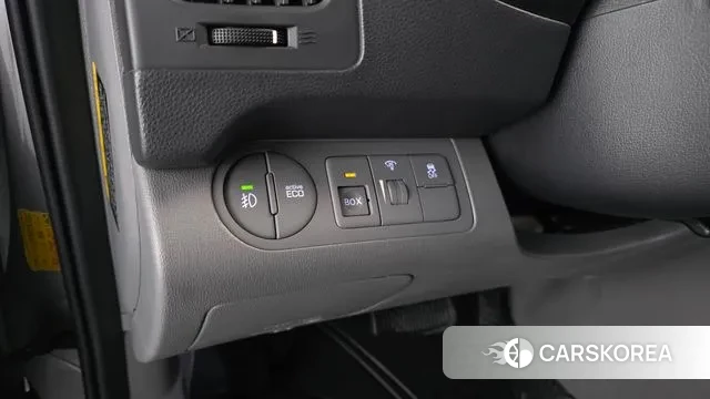 Hyundai The New Grand Starex 2018 Серебряный из Кореи, фото 3