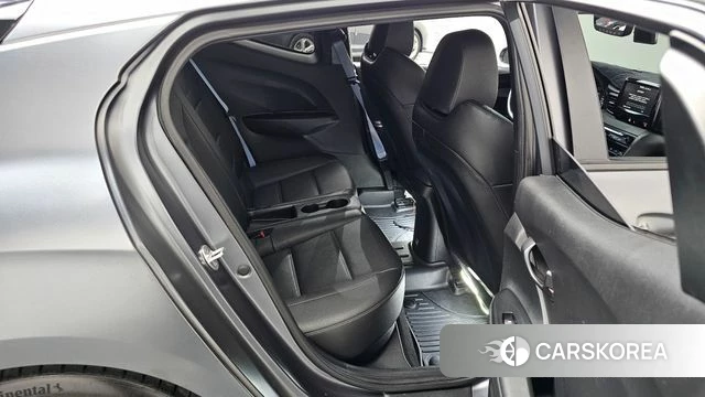 Hyundai Veloster (JS) 2018 Серый из Кореи, фото 3