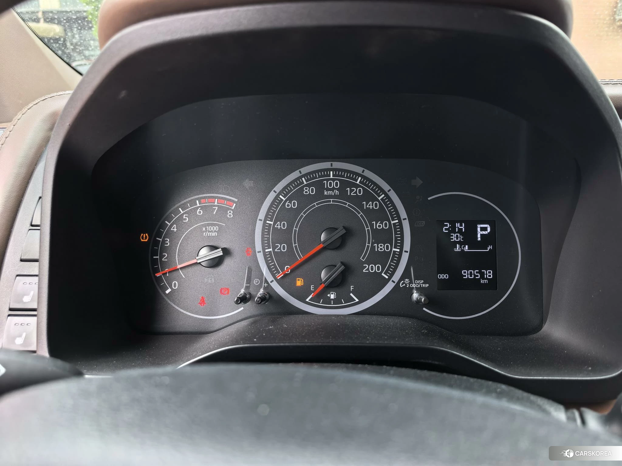 Toyota Hiace 2023 Белый из Китая, фото 3