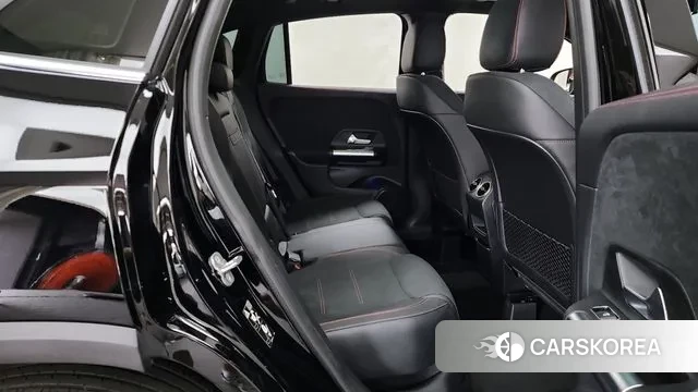 Mercedes-Benz GLA - Class H247 2023 Черный из Кореи, фото 3