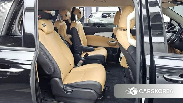 Kia Carnival 4th generation 2022 Черный из Кореи, фото 3
