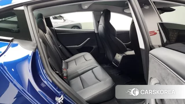 Tesla Model 3 2025 Синий из Кореи, фото 3