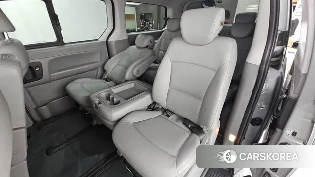 Hyundai The New Grand Starex 2019 Серебряный из Кореи, фото 3