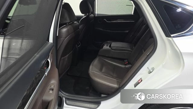 Hyundai Grandeur IG 2018 Белый из Кореи, фото 3