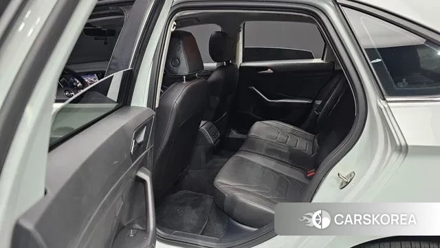 Volkswagen 7th Generation of Jetta 2020 Белый из Кореи, фото 3