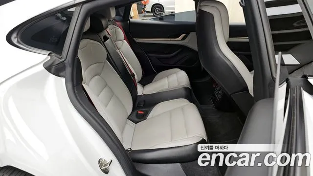 Porsche Taycan 2022 Белый из Кореи, фото 3