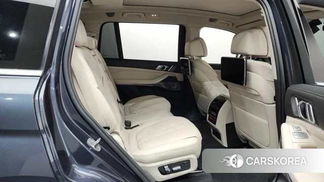 BMW X7 (G07) 2021 Серый из Кореи, фото 3