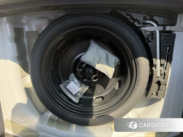 Audi A3 2023 Белый из Китая, фото 3