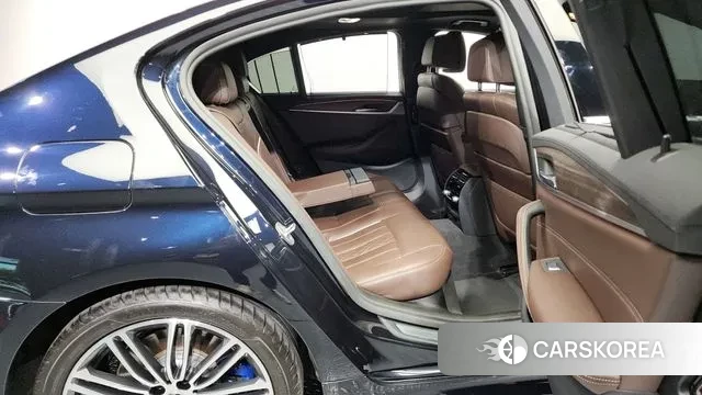 BMW 5 Series (G30) 2019 Синий из Кореи, фото 3