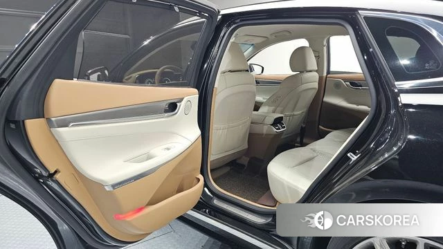 Hyundai The New Grandeur IG Hybrid 2021 Черный из Кореи, фото 3