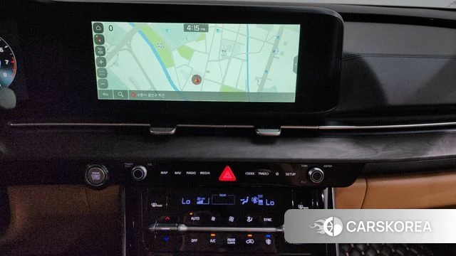 Kia Carnival 4th generation 2023 Белый из Кореи, фото 3